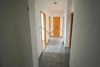 Apartament 4 camere decomandat Pacurari - 1