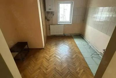 Apartament cu 4 camere decomandat în Central - 5