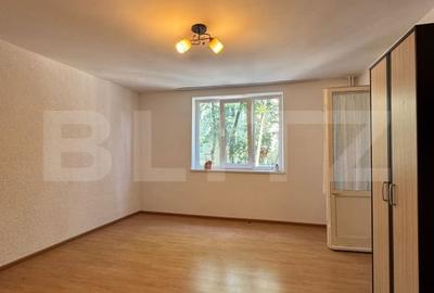 Garsoniera de vanzare, 31 mp, etaj intermediar, zona Orizont, Burdujeni