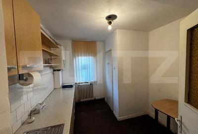 Spatiu comercial/apartament, 50 mp cu boxa la subsol, zona Cetate - 3