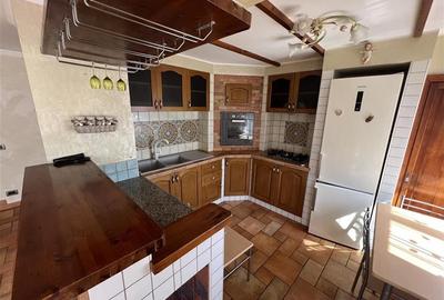 Apartament 3 camere, etaj 3, ultracentral- Republicii - Milcov - 2