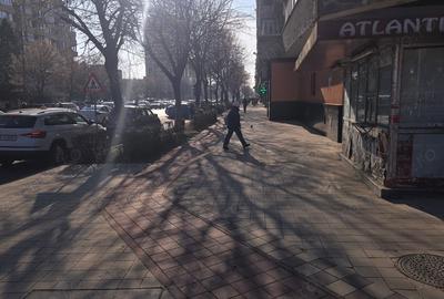 Spațiu comercial, de 70 mp, în Decebal - 3