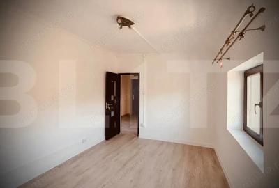 Apartament cu 2 camere decomandat în Central - 3