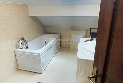 Casă cu 4 camere în Păun - 16