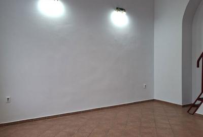 Spațiu comercial, în Cihei - 2