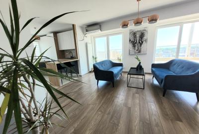 Penthouse 3 camere cu priveliste deosebita, zona Tractoru Brasov