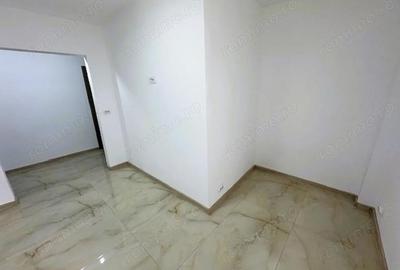 Spațiu comercial, de 72 mp, în Central - 5