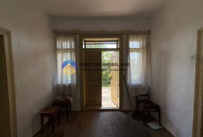 Casa + teren spatios de vanzare - Girov - 19