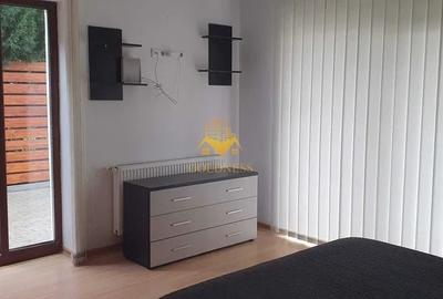 Apartament cu 2 camere semidecomandat, mobilat în Zorilor - 3