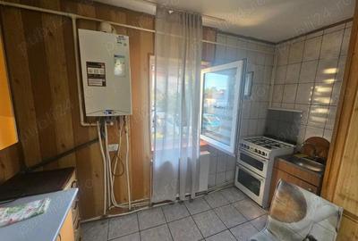 Apartament cu 3 camere de vanzare in Curtea de Arge?. - 7