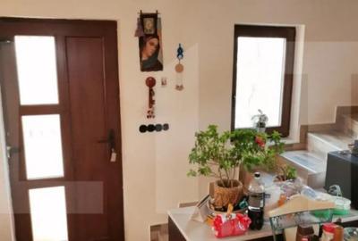 Casă cu 4 camere cu Teren 356 Mp în Central - 7