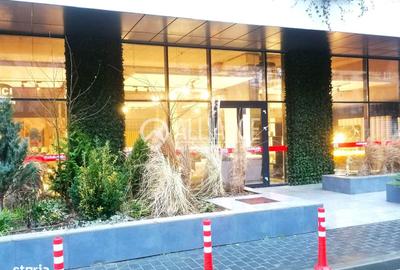 Spațiu comercial, de 450 mp, în Central - 8