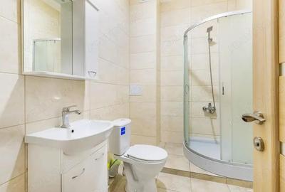 Apartament cu 2 camere decomandat în Moșilor