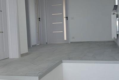 Casă cu 4 camere în Exterior Vest - 3