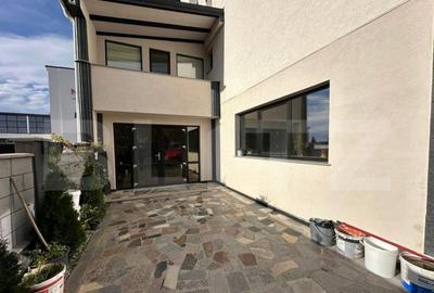 Spatiu comercial, 140 mp, zona Burdujeni - 2