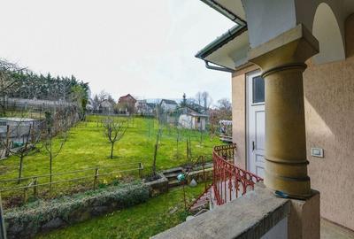 Casă cu 5 camere cu Canalizare în Andrei Mureșanu - 2