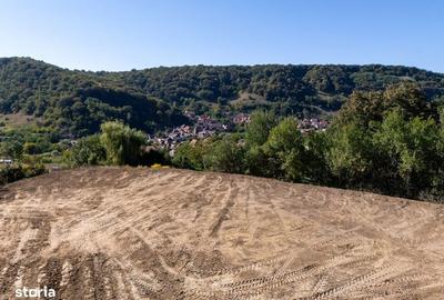 Teren de 1450 mp, în Central