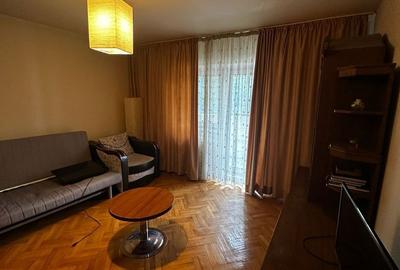 Apartament cu 3 camere decomandat în Rahova - 8
