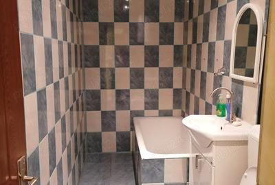 Apartament cu 2 camere decomandat în Panciu