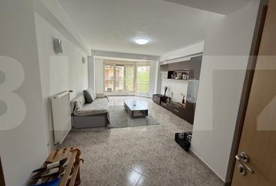 Apartament cu 3 camere decomandat, mobilat în Aradului