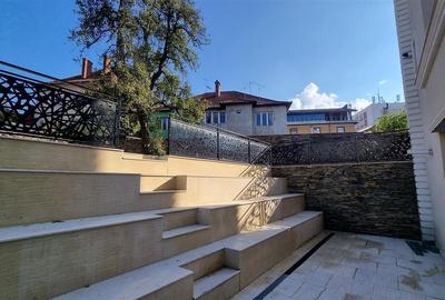 Vila - Bloc modern de 11 camere zona Centrul Civic , Onix - 37