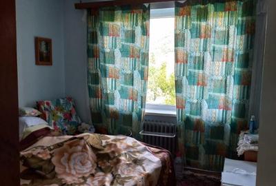 Apartament cu 3 camere decomandat în Săsar - 4