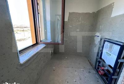 Casă cu 4 camere cu Teren 500 Mp în Central
