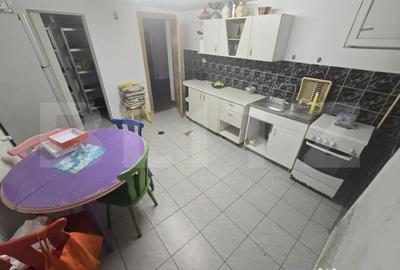 Casă cu 9 camere cu Teren 750 Mp în Cetate - 10