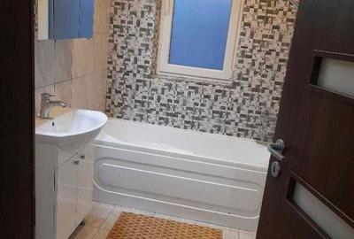 Apartament cu 2 camere decomandat în Metalurgiei