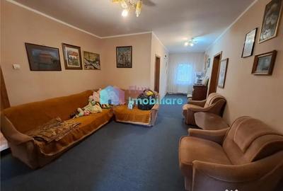 Casă cu 11 camere cu Teren 1200 Mp în Ițcani - 17