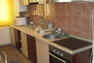 Apartament cu 3 camere decomandat în Câmpia Turzii - 3