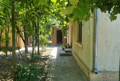 Casa de vanzare teren 660 mp, deschidere 17m, Km 5, Constan?a - 1