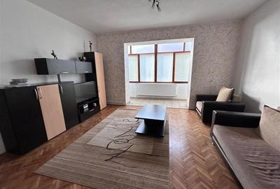 Apartament cu 2 camere decomandat în Vest - 3