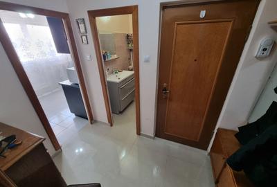 Apartament cu 3 camere semidecomandat, mobilat în Capitol - 12