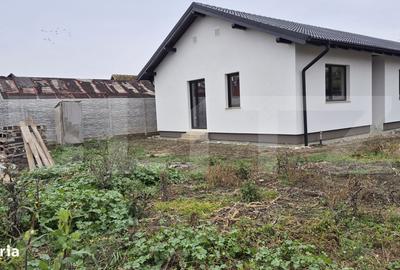 Casă cu 4 camere în Oar - 15