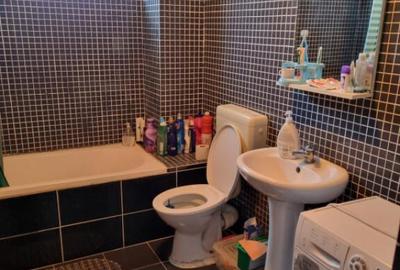 Apartament 3 camere decomandat, 68 mp ,zona 1 Mai ,Ciuperca. - 2