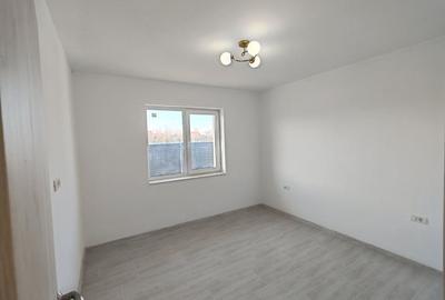 Casă individuală cu 3 camere cu Teren 500 Mp în Sânpetru - 2