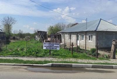 Teren de 1471 mp, în Central - 4