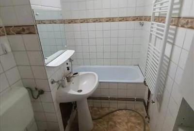 Garsonieră decomandată, mobilată în Steaua - 5