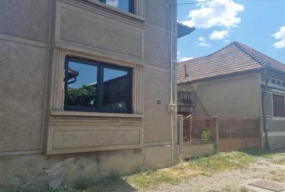 Casa cu  etaj de vanzare in Fagaras zona centrala - 3