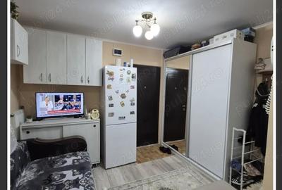 Garsonieră decomandată în Exterior Vest