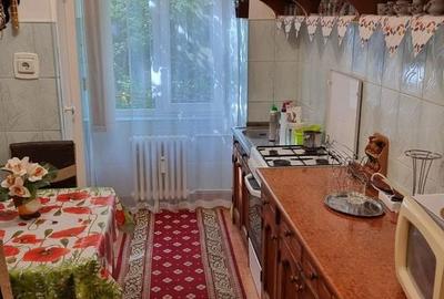 Apartament cu 3 camere în Decebal - 3