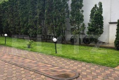 Casa 720 mp, gradina 2000 mp, 10 parcari, zona Donath! - 1