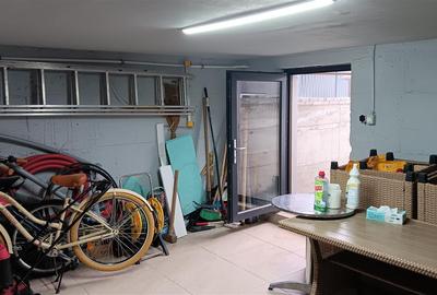 Casă cu 4 camere cu Canalizare în Valea Adâncă - 18