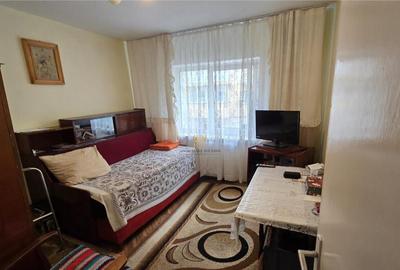 Apartament 3 camere Cartier Zamca De Inchiriat 0727817187 - 14