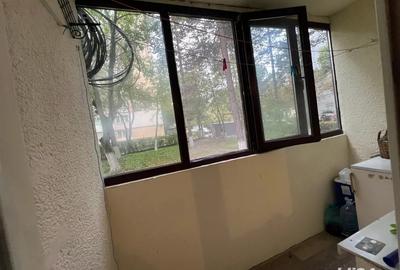 PF. vand apartament 3 camere - 4