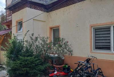 Casă cu 4 camere în Central - 9