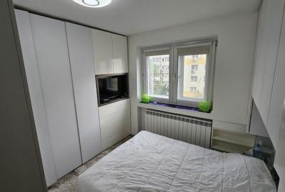 Apartament cu 2 camere decomandat, mobilat în Lacul Tei