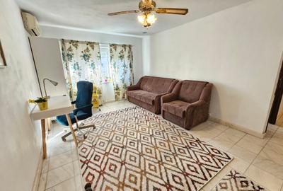 Apartament cu 2 camere decomandat, mobilat în Văcăresti