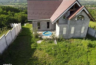 Casă cu 4 camere în Măgura - 2